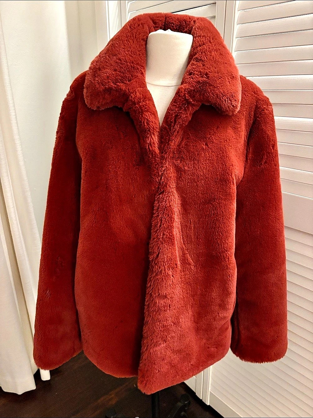 Bernardo Faux Fur Teddy Jacket in Red Large